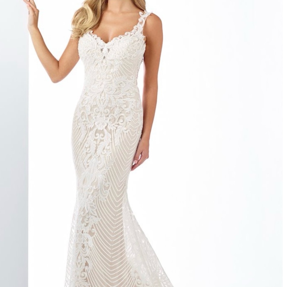 ENCHANTING BY MON CHERI STYLE #119120
